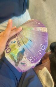 50 NZD - Buy 50 new zealand dollar note. photo review